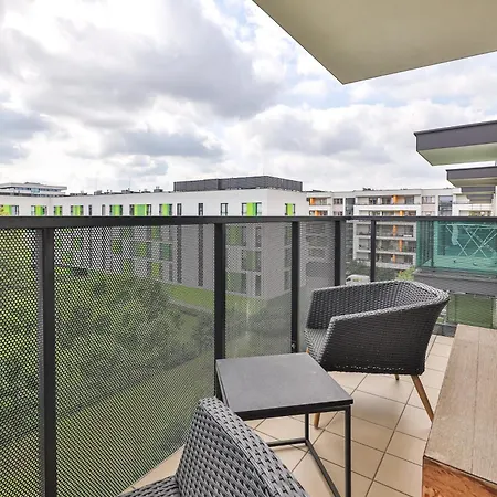 Kaliny Jedrusik 5 I Dwie Oddzielne Sypialnie I Garaz I Zoliborz Artystyczny By Perfect