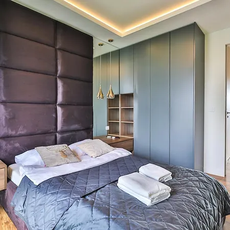 Kaliny Jedrusik 5 I Dwie Oddzielne Sypialnie I Garaz I Zoliborz Artystyczny By Perfect Apartmán