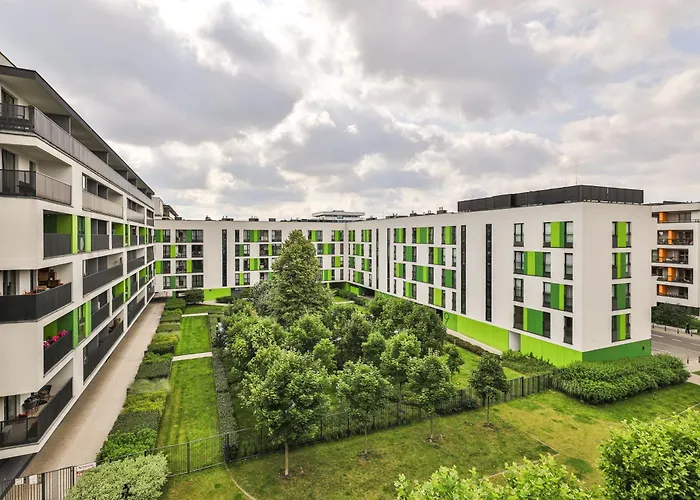 Kaliny Jedrusik 5 I Dwie Oddzielne Sypialnie I Garaz I Zoliborz Artystyczny By Perfect * Varsó