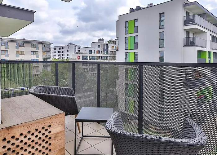 Kaliny Jedrusik 5 I Dwie Oddzielne Sypialnie I Garaz I Zoliborz Artystyczny By Perfect Apartman Varsó