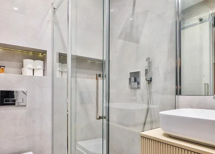 Kaliny Jedrusik 5 I Dwie Oddzielne Sypialnie I Garaz I Zoliborz Artystyczny By Perfect