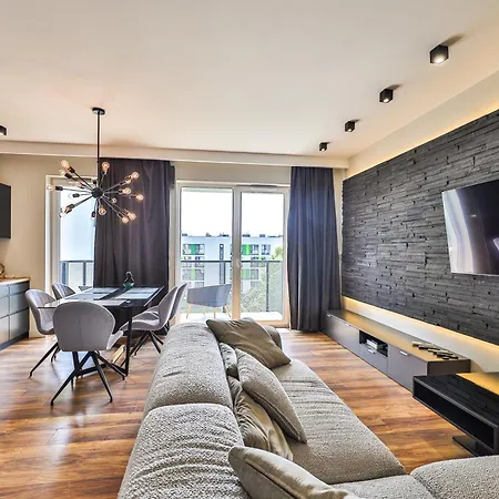 Kaliny Jedrusik 5 I Dwie Oddzielne Sypialnie I Garaz I Zoliborz Artystyczny By Perfect Warszawa