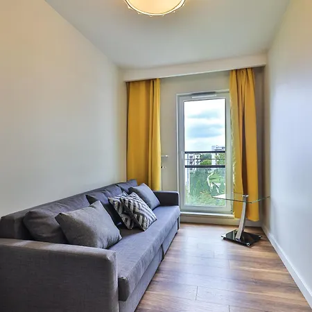 Lägenhet Kaliny Jedrusik 5 I Dwie Oddzielne Sypialnie I Garaz I Zoliborz Artystyczny By Perfect Warszawa