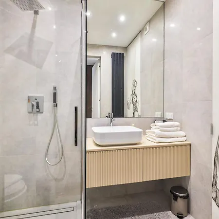 Kaliny Jedrusik 5 I Dwie Oddzielne Sypialnie I Garaz I Zoliborz Artystyczny By Perfect *